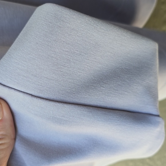 Athleta Seasoft quarter zip 2x - Picture 4 of 6